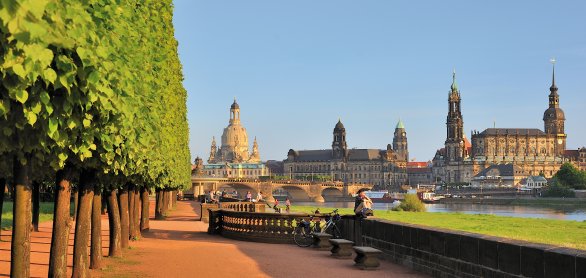 Canalettoblick auf Dresden © World travel images - fotolia.com