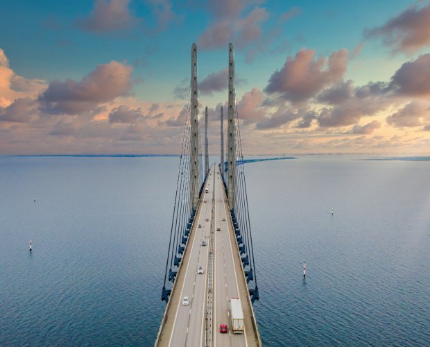 &copy; ingusk - stock.adobe.com