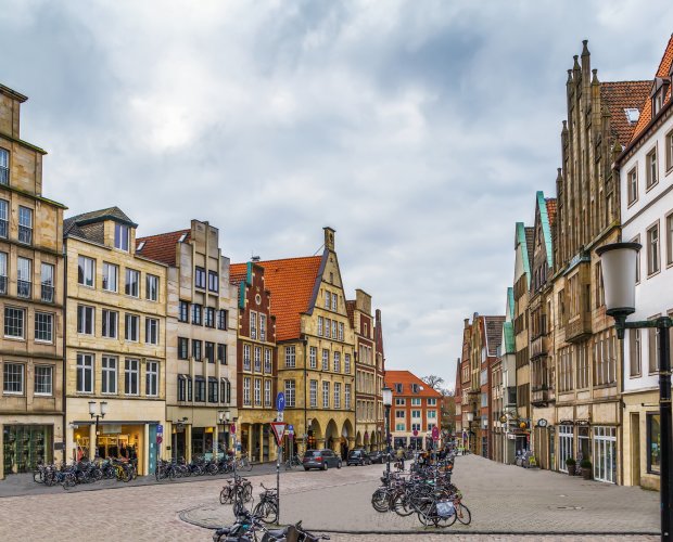 &copy; borisb17 - stock.adobe.com