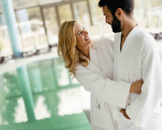 &copy; NDABCREATIVITY - stock.adobe.com