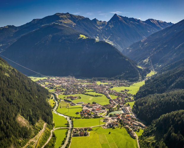 &copy; Chemnitz von oben  - stock.adobe.com