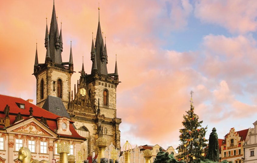 Prager Weihnachtsmarkt&copy; LianeM-stock.adobe.com