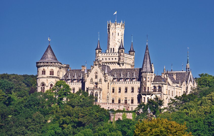 Schloss Marienburg © Uwe Graf -fotolia.com