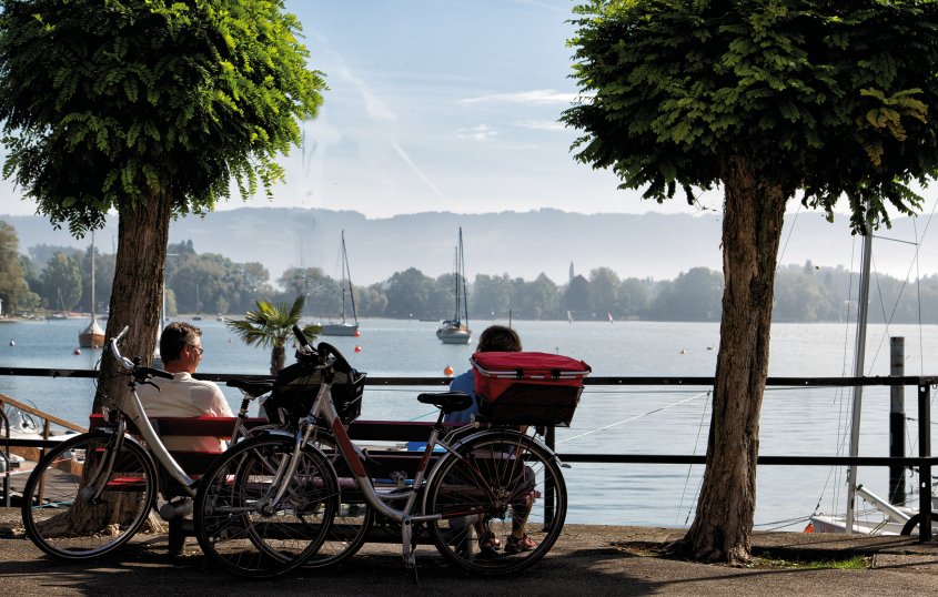 Radlerpause am Bodensee © Dreadlock-fotolia.com