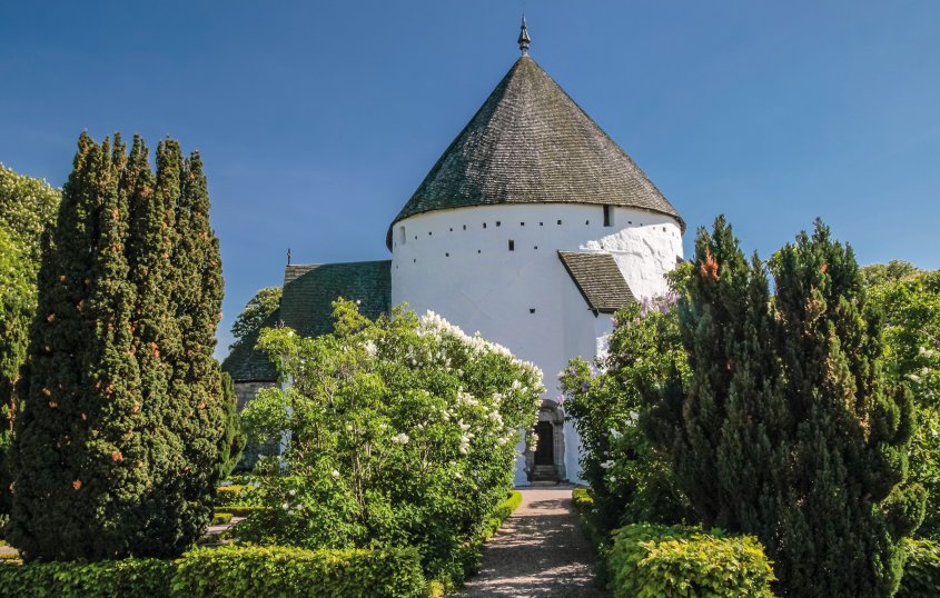Osterlars Rundkirche in Bornholm © cmfotoworks-fotolia.com