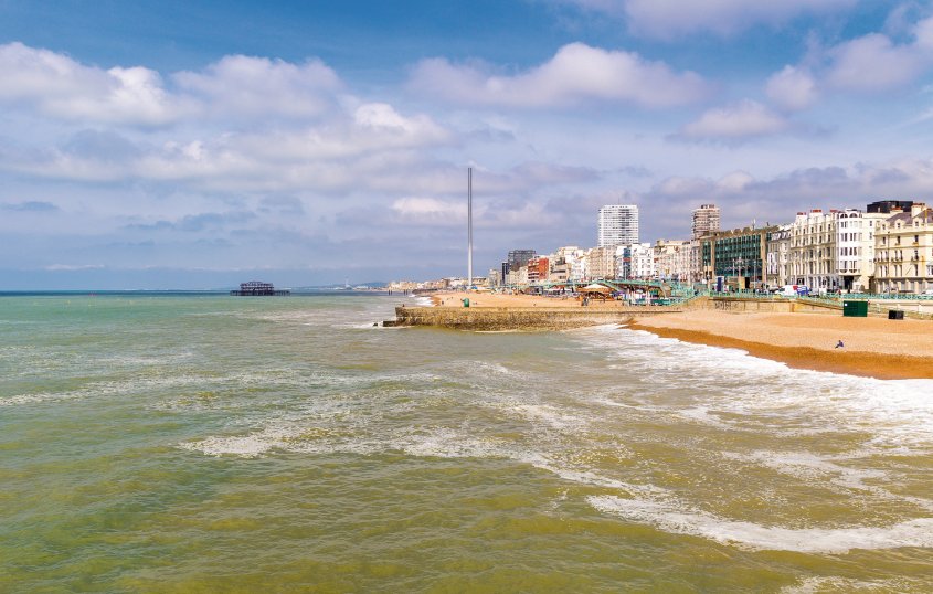 Blick auf den Strand von Brighton © Bernd Brueggemann-fotolia.com