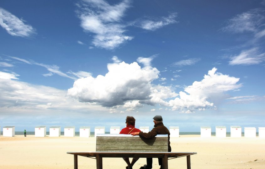 Paar an der belgischen Nordseeküste © Brad Pict-fotolia.com