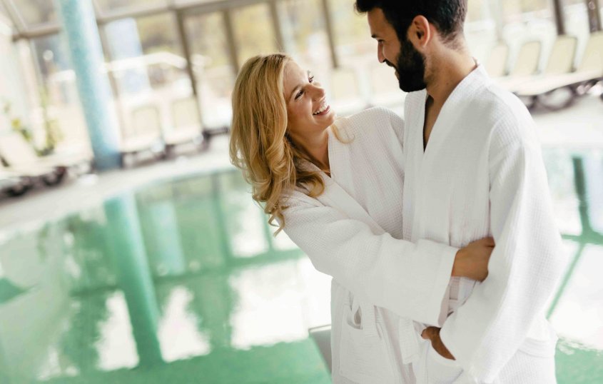 Erholung zu Zweit &copy; NDABCREATIVITY - stock.adobe.com