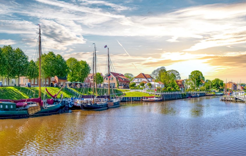 Hafen von Carolinensiel &copy; Sina Ettmer - stock.adobe.com