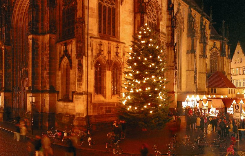 Weihnachtsmarkt in der Altstadt von Münster© Presseamt Stadt Münster/Tilman Roßmöller
