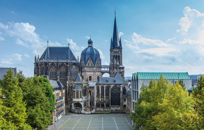 Aachener Dom © rcphotostock